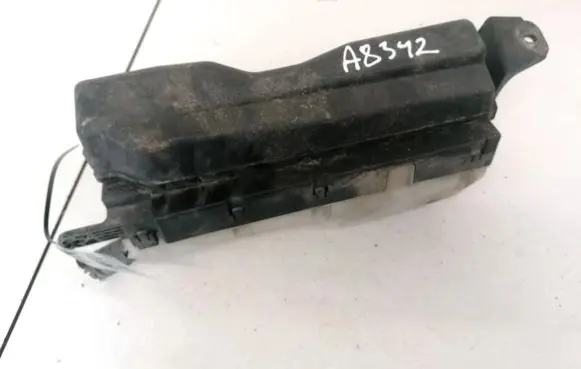 Toyota Corolla Verso AR10 Fuse box set