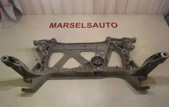 Volkswagen PASSAT B8 Front subframe 3Q0199369E