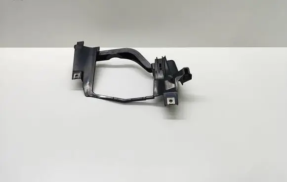BMW 5 E60 E61 Headlight/headlamp mounting bracket 158738 15873800