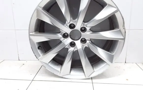 Volvo XC90 R18 alloy rim 31362840