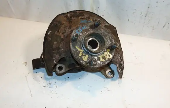 Suzuki Liana Front wheel hub spindle knuckle 4515054810 4342050852
