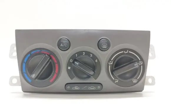 Mazda Premacy Climate control unit CB08A