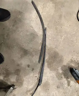 Citroen C4 I Front wiper blade arm 9656189480 9650104080 14547