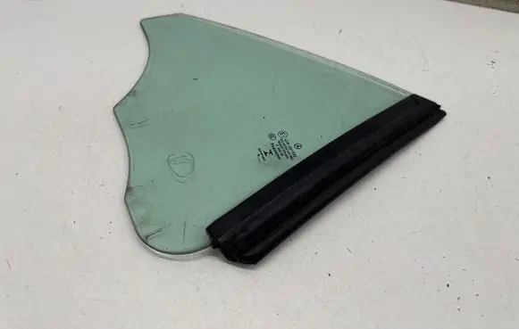 Mercedes-Benz SLC R172 Rear side window 43R001582 AS2M3240DOT682 E000199