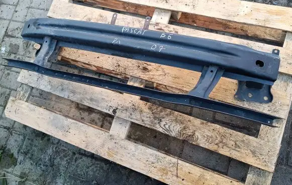 Volkswagen PASSAT B6 Front bumper cross member