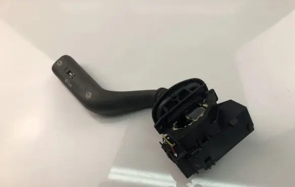 Volvo S40, V40 Indicator stalk D0TSAE0B93