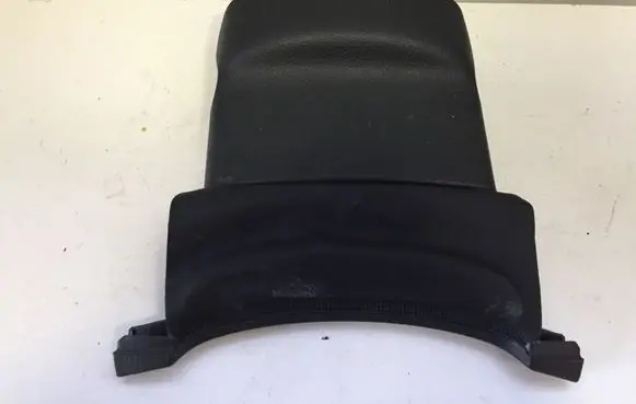 Steering wheel column trim