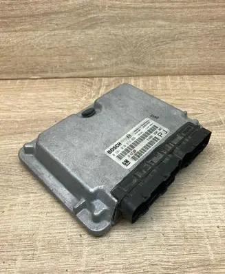 Opel Omega B1 Engine control unit/module ECU 24417198 0281010273