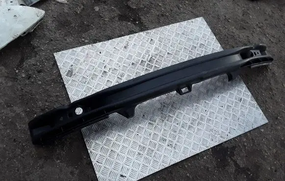 Peugeot 406 Front bumper cross member