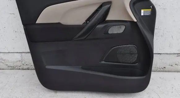 Citroen C4 Grand Picasso Front door card panel trim