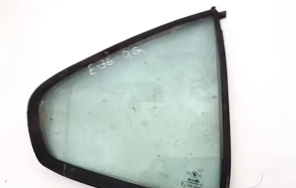 BMW 3 E36 Rear vent window glass 