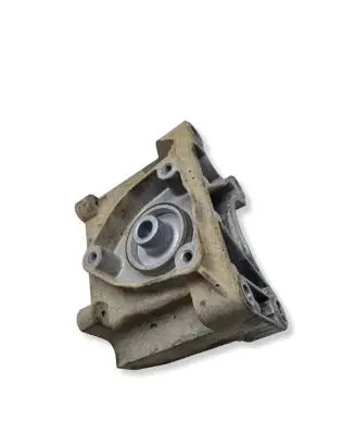 Dodge Durango Gearbox mounting bracket 68275992AA 8275992