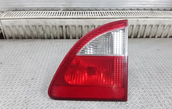 Ford Galaxy Tailgate rear/tail lights 7M5945094B