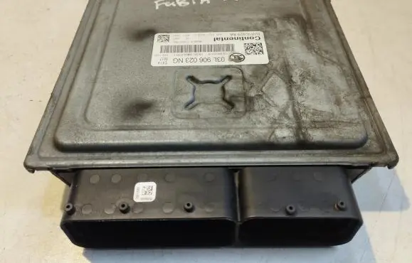 Skoda Fabia Mk2 (5J) Engine control unit/module 03L906023NG 5WP42929AA