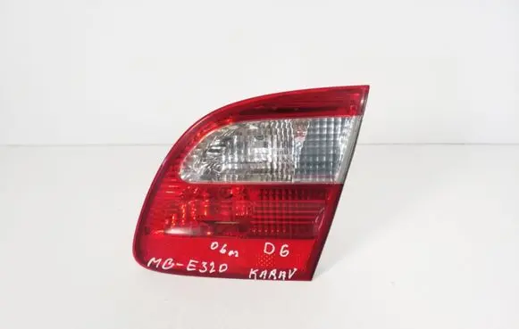 Mercedes-Benz E W211 Tailgate rear/tail lights A2118201464