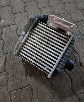 Hyundai Trajet Intercooler radiator 2827027110