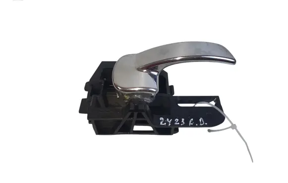 Nissan Qashqai Front door interior handle 80670JD08449