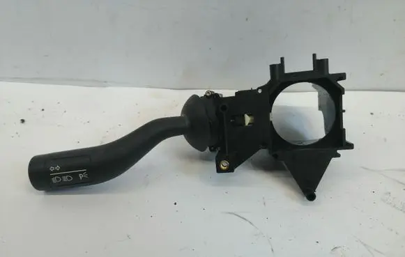 Volkswagen Phaeton Indicator stalk 3D0953513