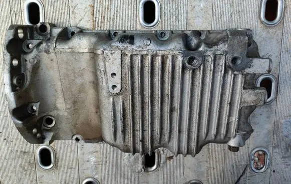 Land Rover Freelander Oil sump LSB101850