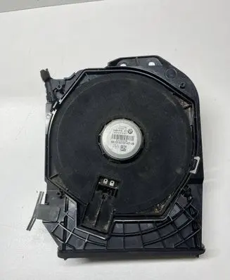 BMW 1 F20 F21 Subwoofer speaker 9210147