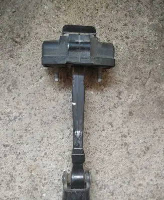 Renault Clio IV Rear door check strap stopper 824307049R