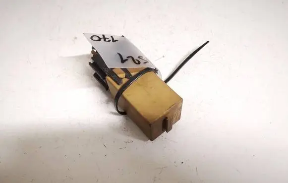 BMW 5 E39 Other relay 61368364501 6136-8364501