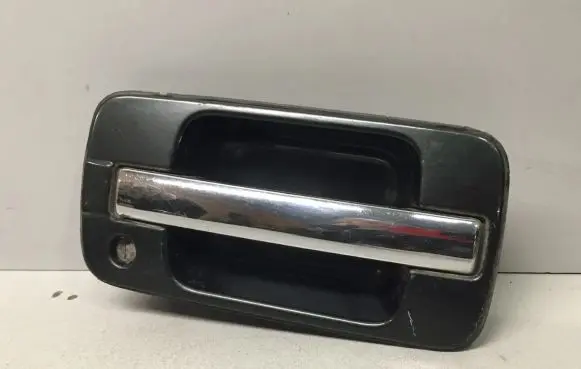 Opel Monterey Front door exterior handle