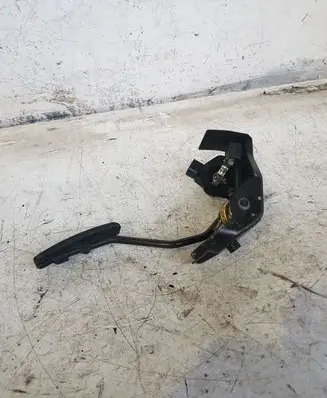 Toyota Corolla E120 E130 Accelerator throttle pedal
