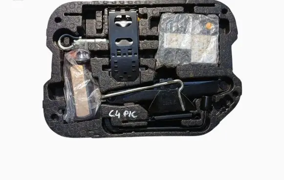 Citroen C4 Grand Picasso Tool set 9681017280