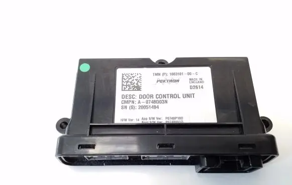 Tesla Model S Door control unit/module 100310100C