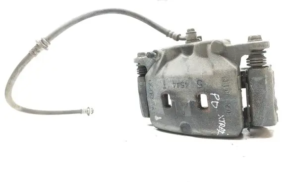 Nissan X-Trail T32 Front brake caliper