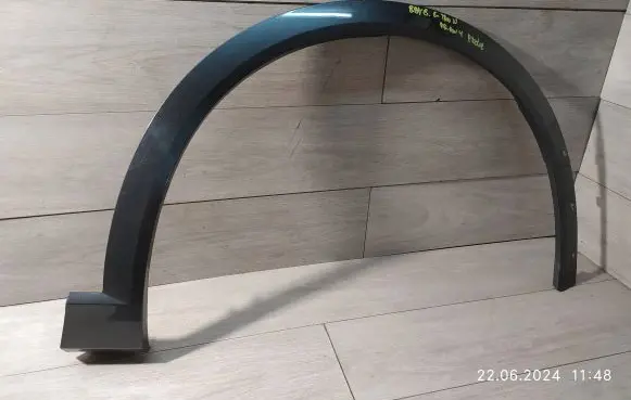 Audi e-tron Front arch trim 4KE853718
