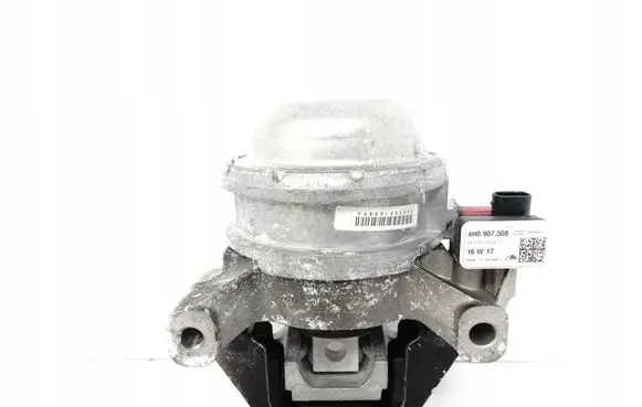 Audi A8 S8 D4 4H Engine mount bracket 4H0199255AA