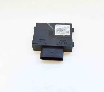 Audi A5 Fuel injection pump control unit/module 8W0906093D