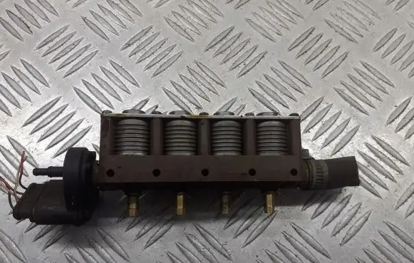 Skoda Octavia Mk2 (1Z) LP gas injector 67R-017064