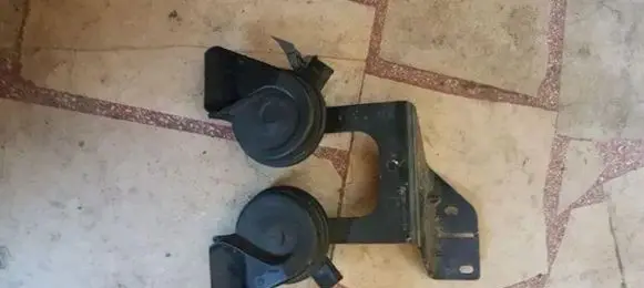 Audi A6 S6 C6 4F Horn signal 4F0951229