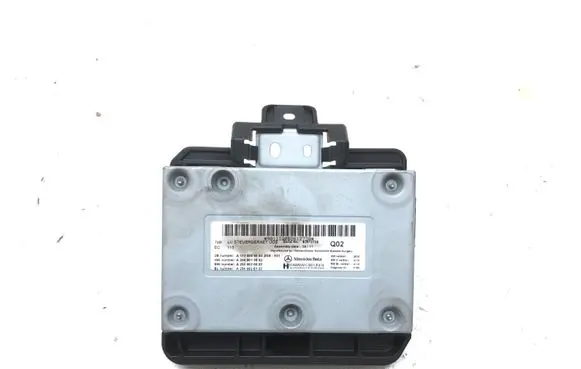 Mercedes-Benz E W212 Head unit multimedia control A1729009302 A2049015902