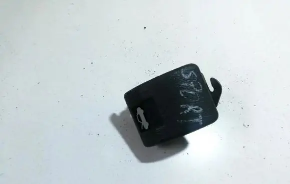 Mitsubishi Pajero Sport I Engine bonnet (hood) release handle