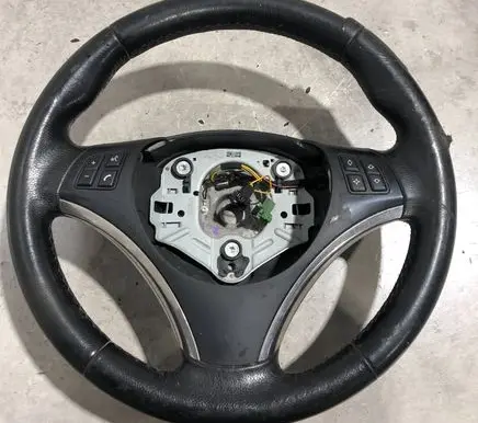 BMW 3 E90 E91 Steering wheel 6772148 677214802 3369E871