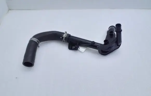 Nissan Qashqai Engine coolant pipe/hose 210473766R