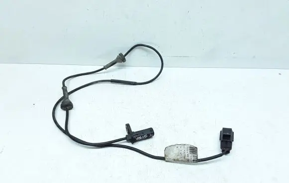 Volvo S60 ABS brake wheel speed sensor 9467580