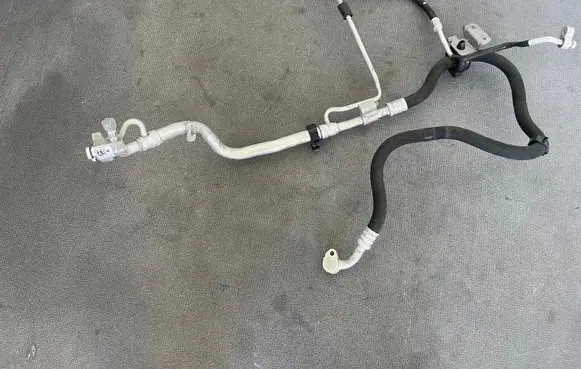 BMW 1 F20 F21 Air conditioning (A/C) pipe/hose 9337127 9337135 082085904