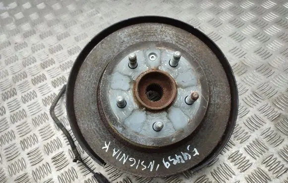 Opel Insignia A Rear wheel hub