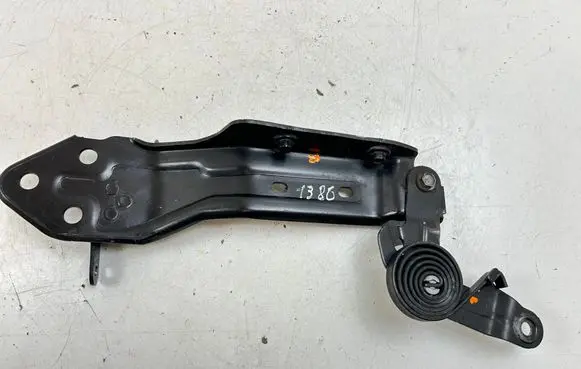 Cadillac Escalade IV Fender mounting bracket 23488049