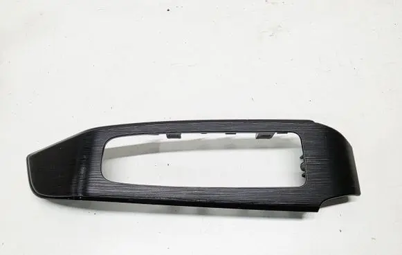 Nissan Qashqai J12 Front door window switch trim 809606UA0B