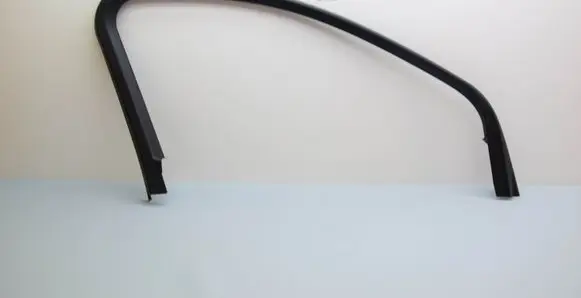 Porsche Macan (95B) Front door card panel trim 95B867609C