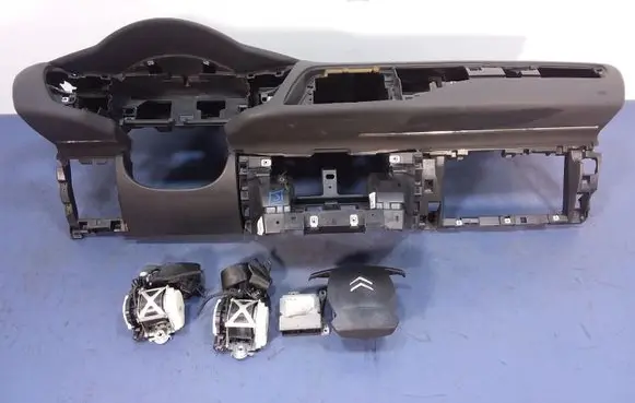 Citroen C5 Dashboard 9682190980