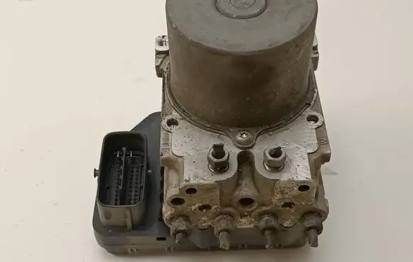 Toyota RAV 4 (XA30) ABS Pump 4454042201 8954142331