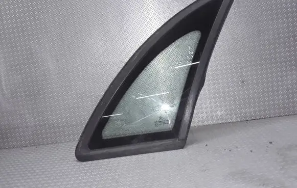 Citroen C5 Rear side window