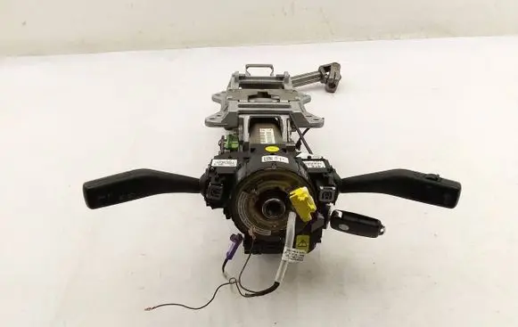 Volkswagen Golf V Steering wheel axle 1K1419502P 1K0953503E